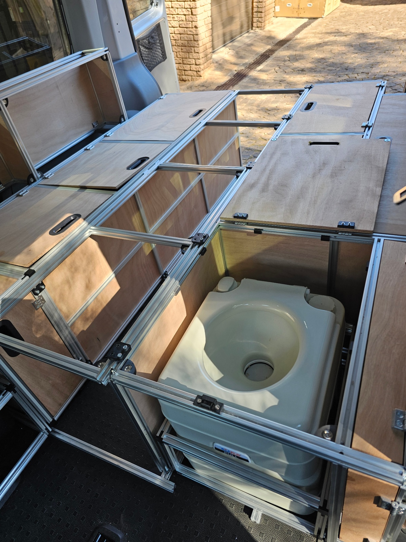 Update photo 7