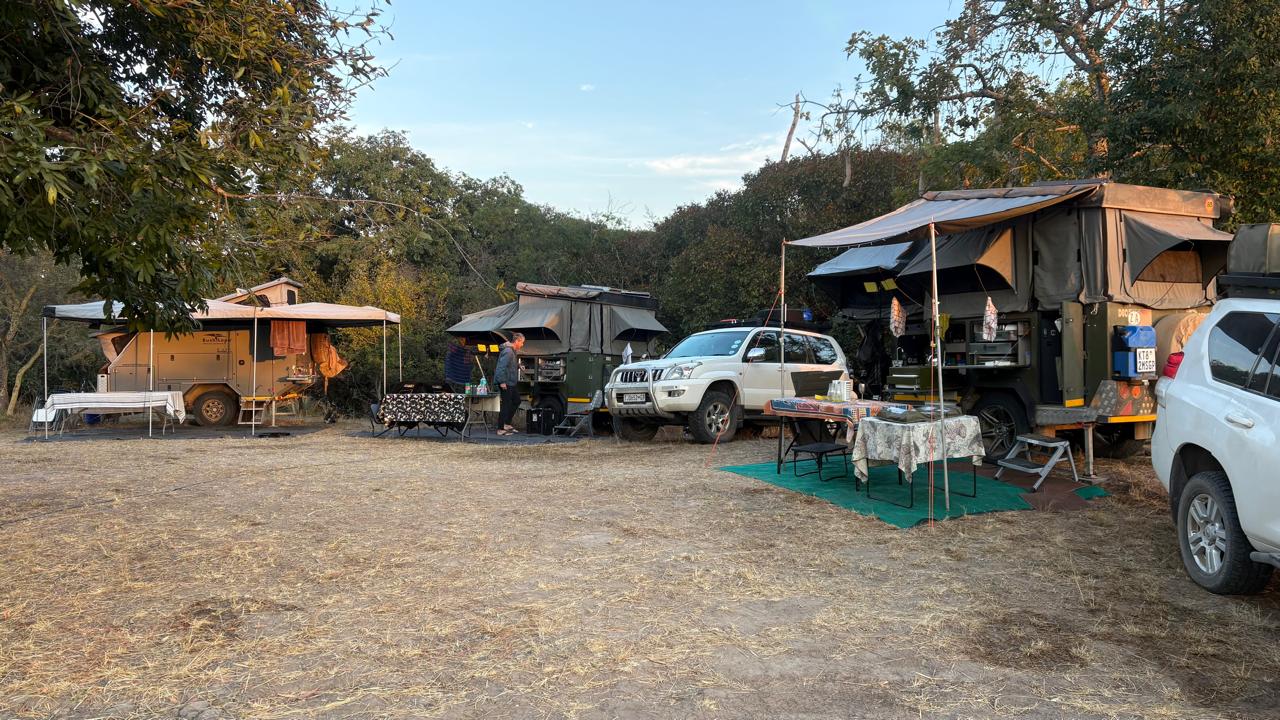 Bongololo - Image 1