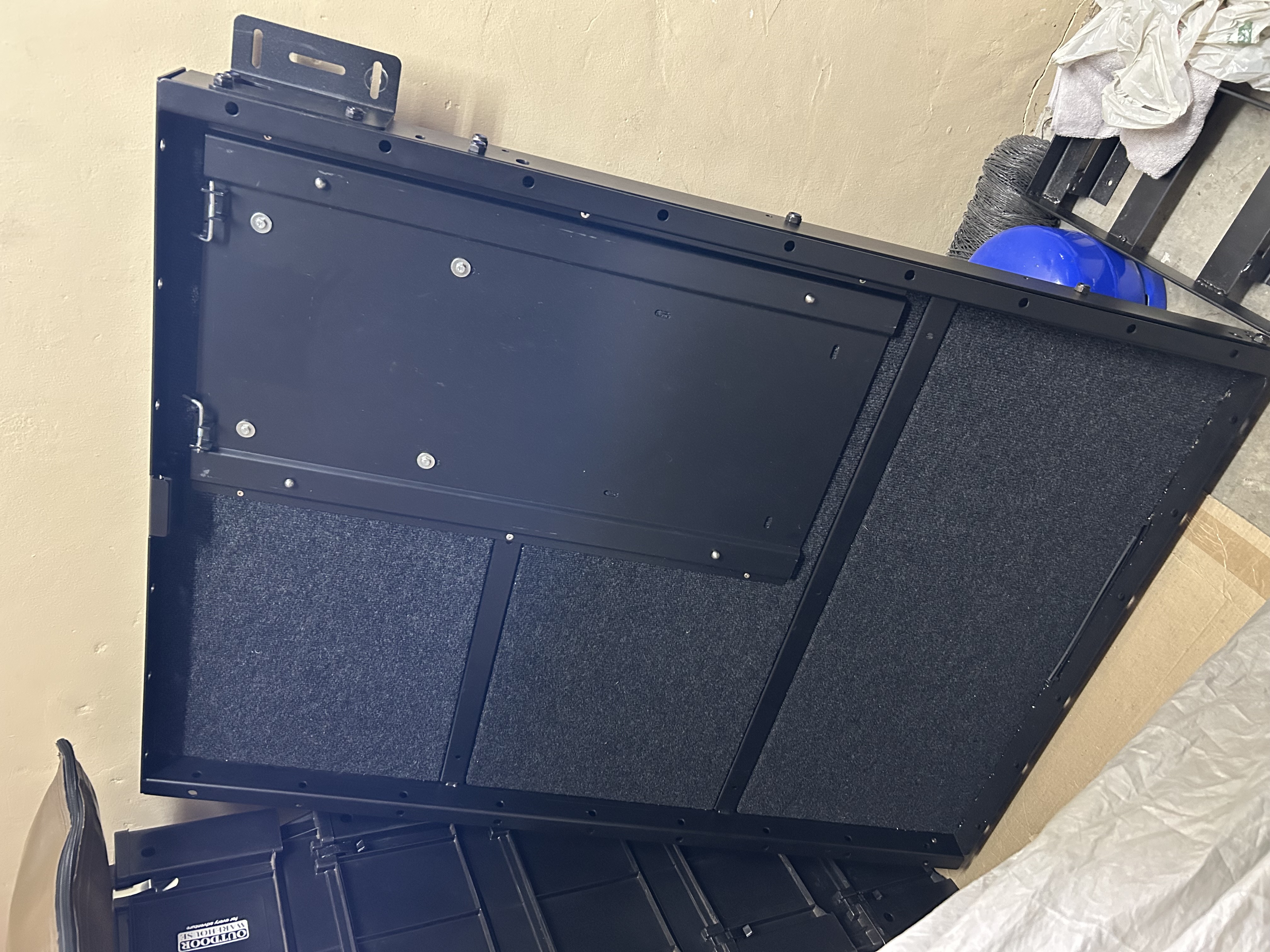 Frontrunner cargo slide