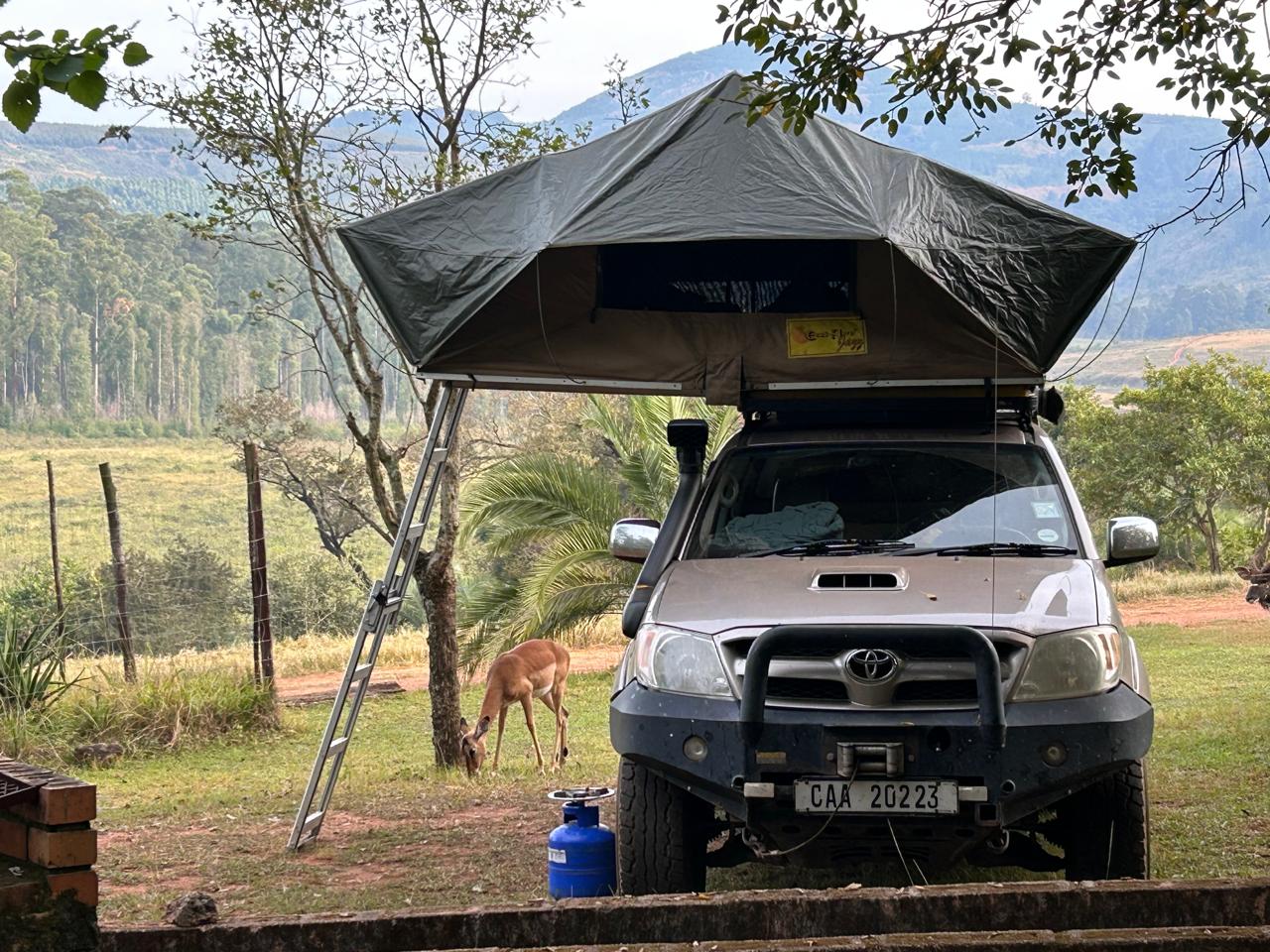2009 Toyota Hilux D-4D Raider overlanding vehicle - Image 1