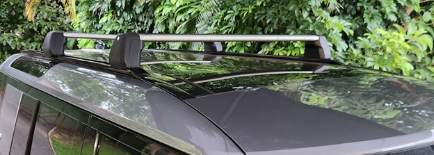 OEM Roof Rails for a 2020+ Defender 110 L663