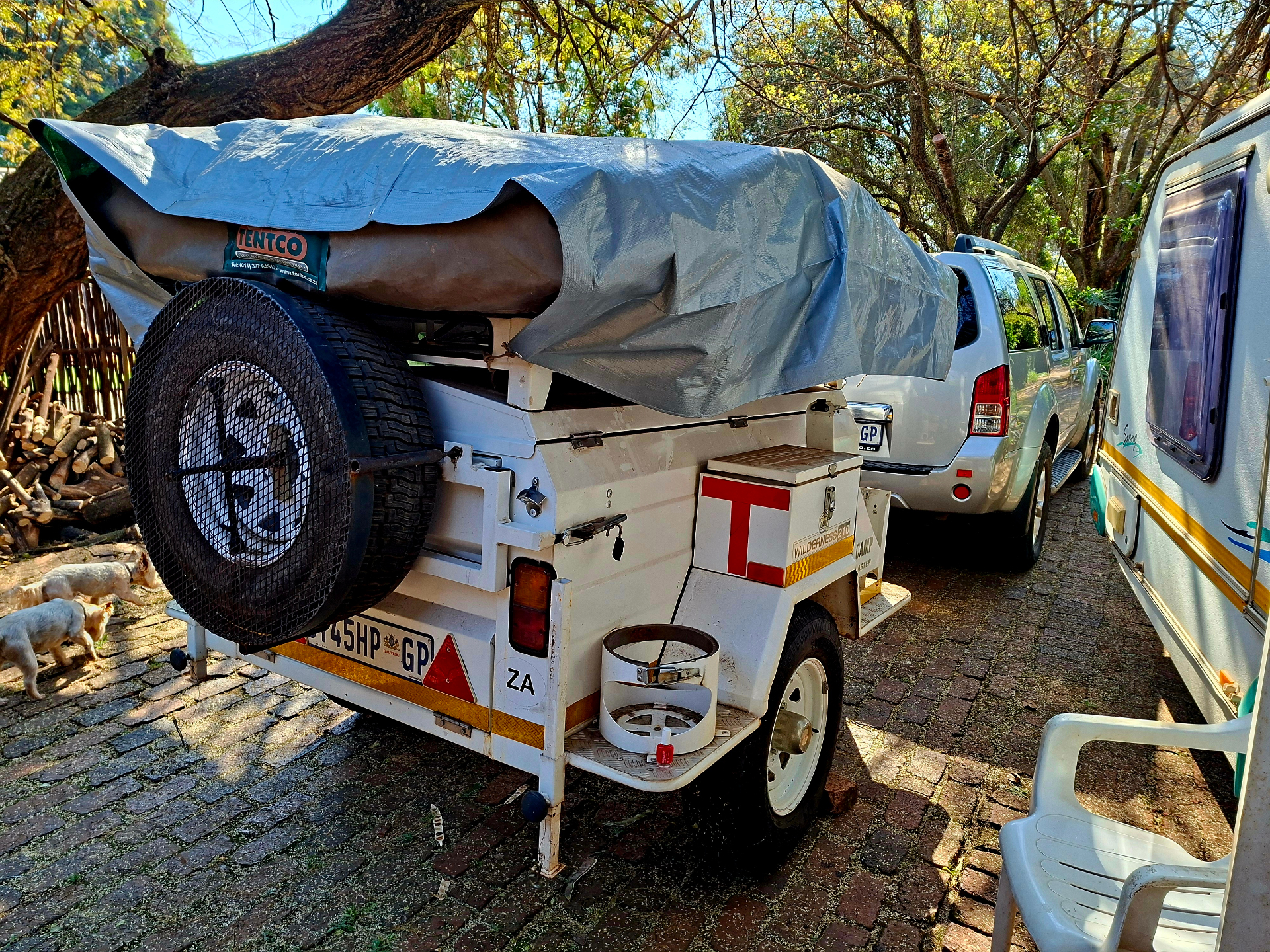 Campmaster wilderness 210