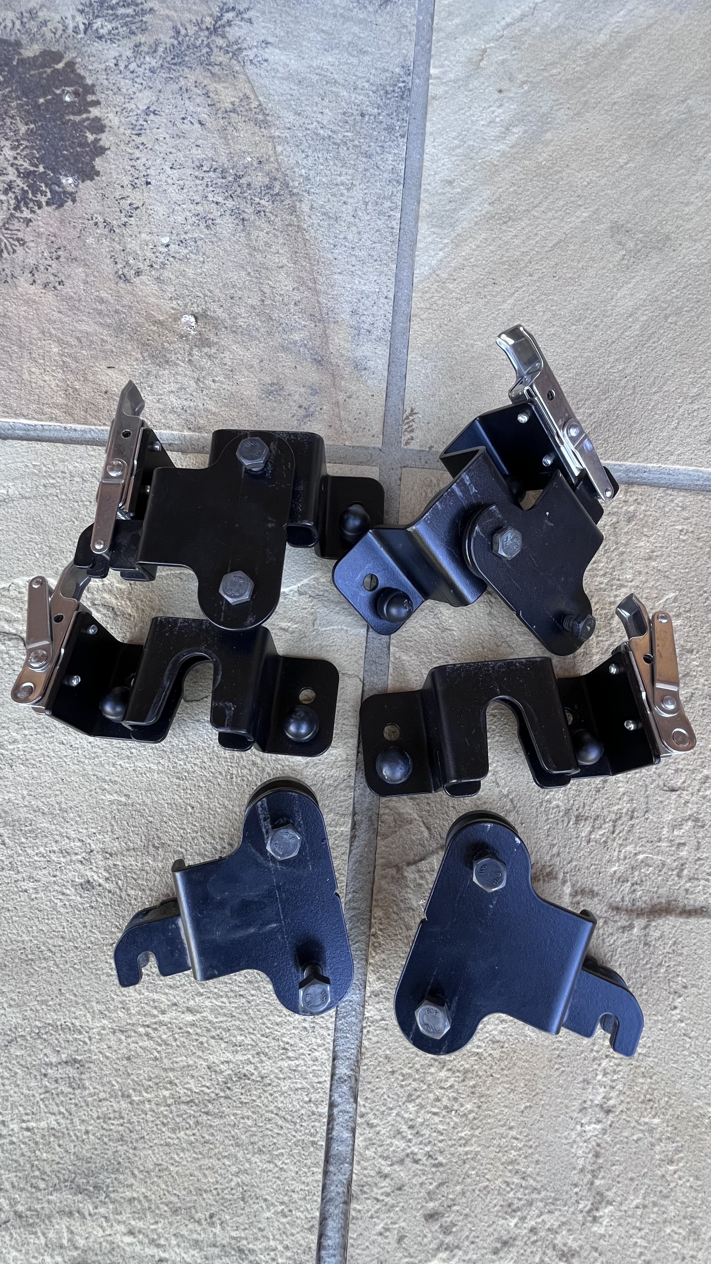 Front Runner Quick Release Tent Mount Kit / 4 Piece