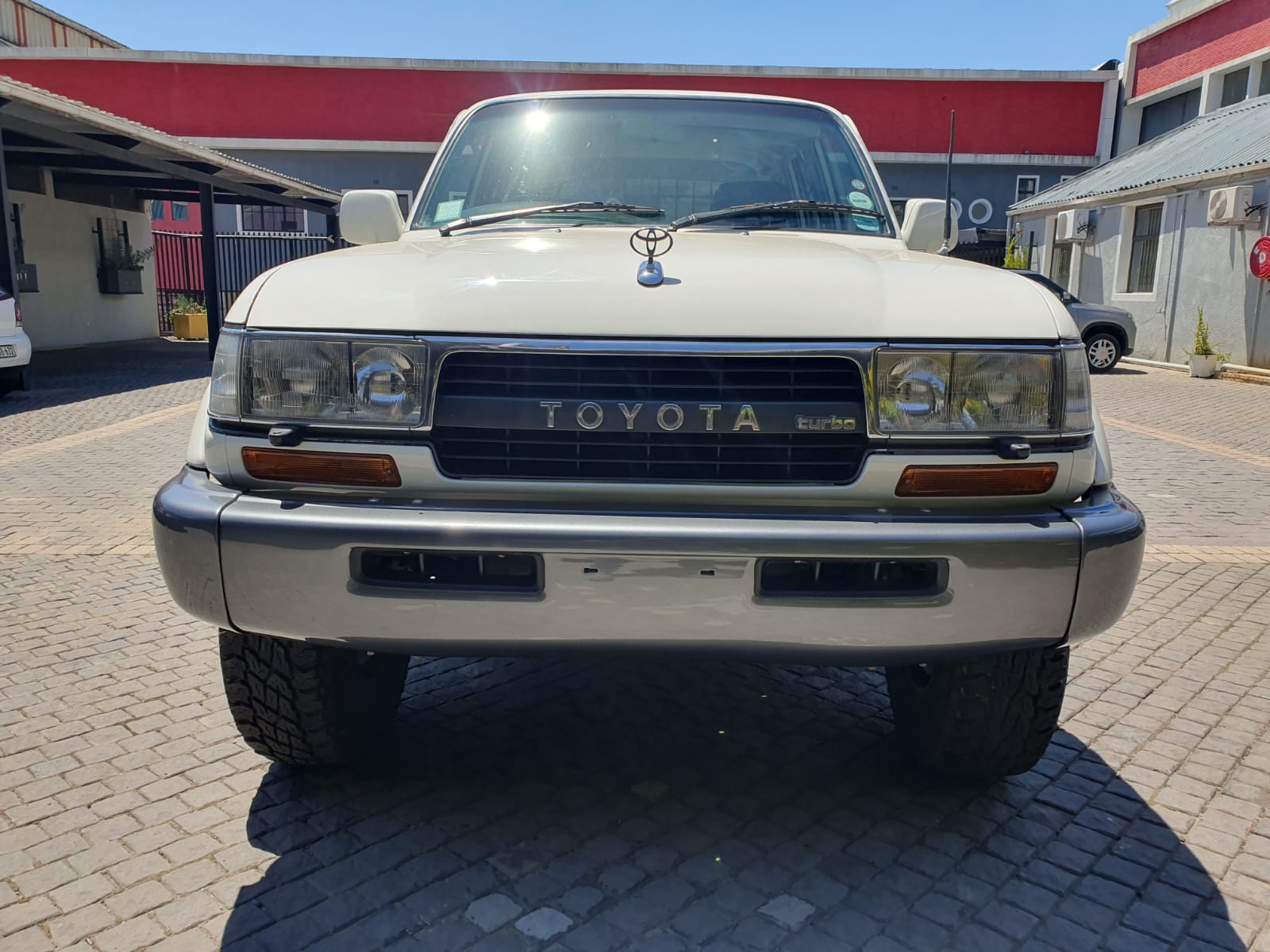 Factory Manual Triple Locked Turbo Diesel 80 series Landcruiser VX