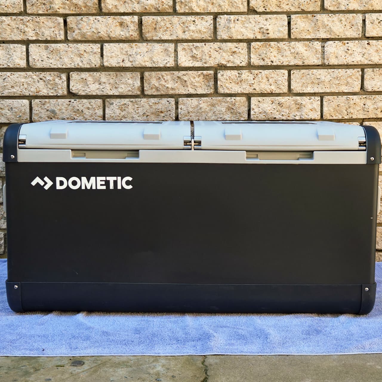 Dometic Dual Zone Camping Fridge/Freezer 95L CFX95DZW