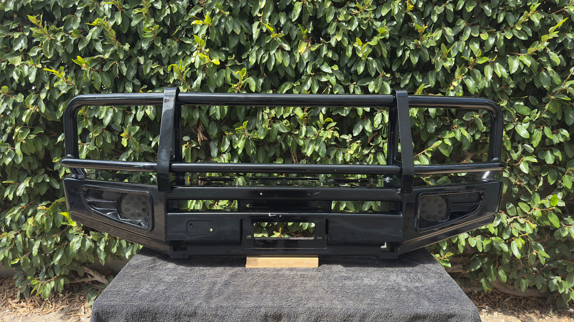 Toyota Land Cruiser Bumper