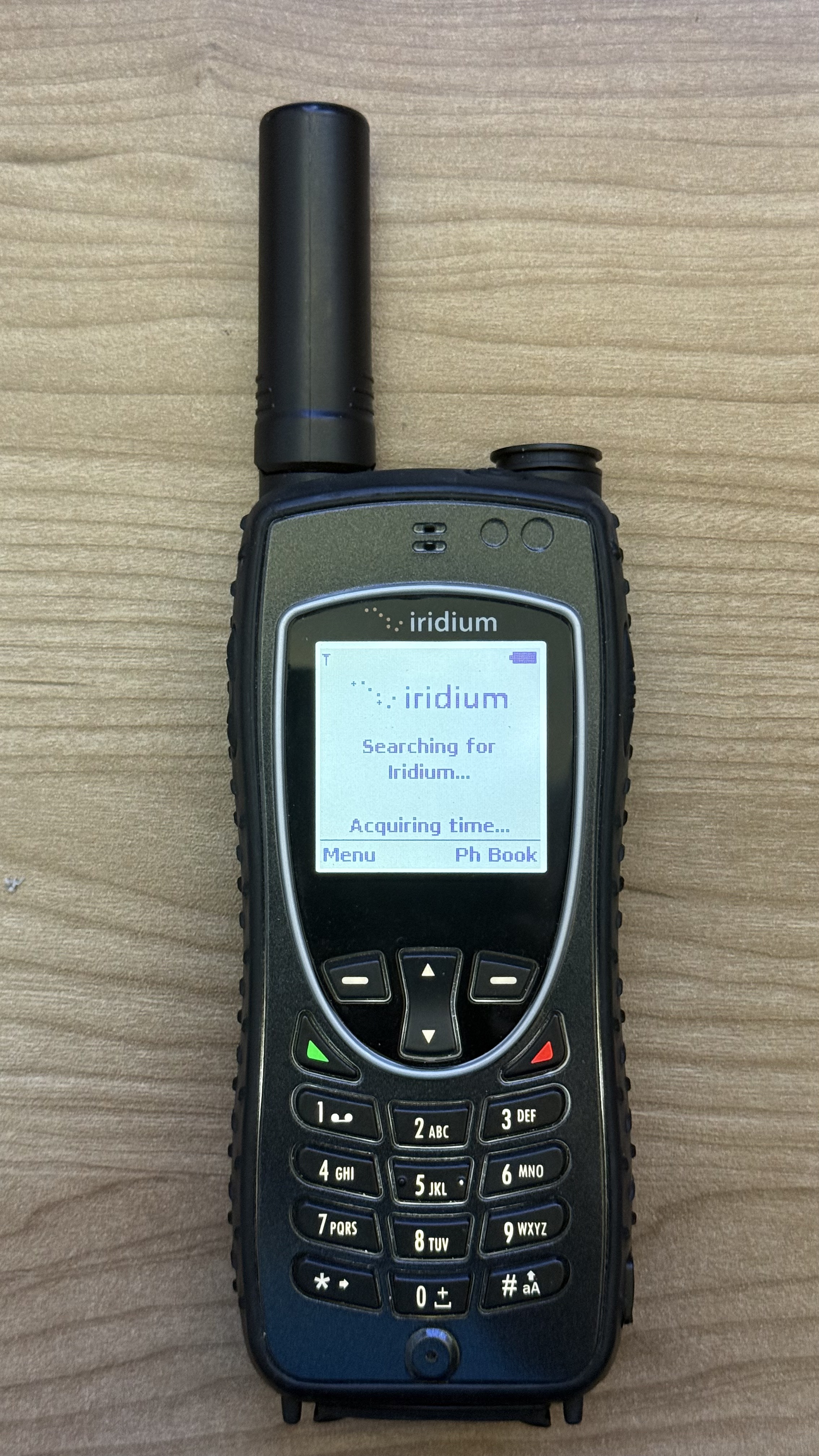 Iridium Extreme 9575 Satellite phone with prepaid SIM
