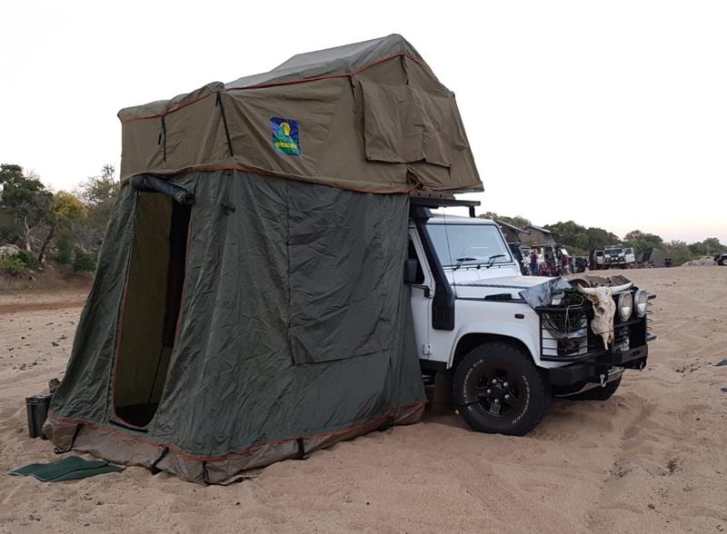 Howling Moon Rooftop tent