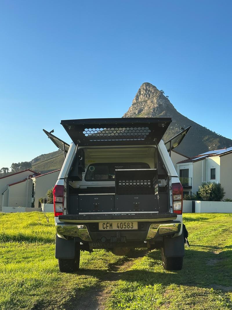 Big Country Zambezi Twin Drawer system with fridge cage - Image 1