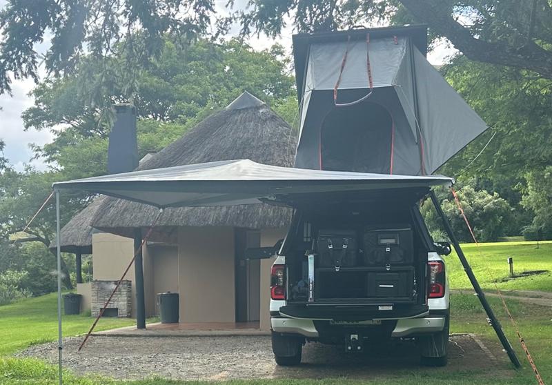 Alucab Gen 3 R rooftop tent plus 270 Shadow Awning - Image 2