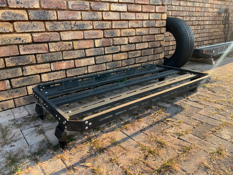 Single Cab Land Cruiser Roofrack - Image 1