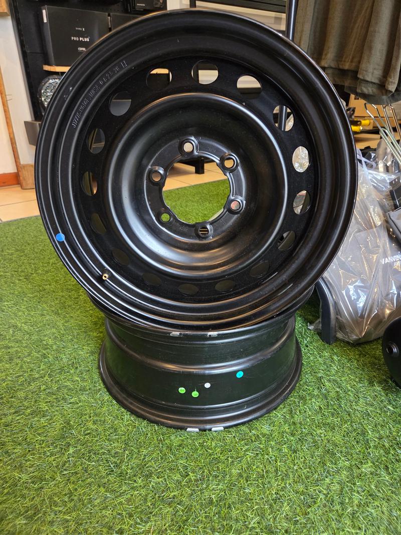 17" Steel Rims (139.7 PCD)