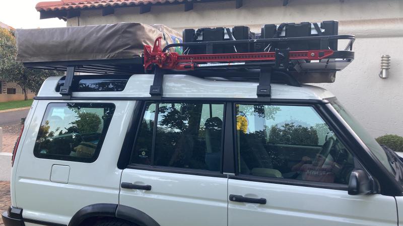 Rooftop tent - Image 1