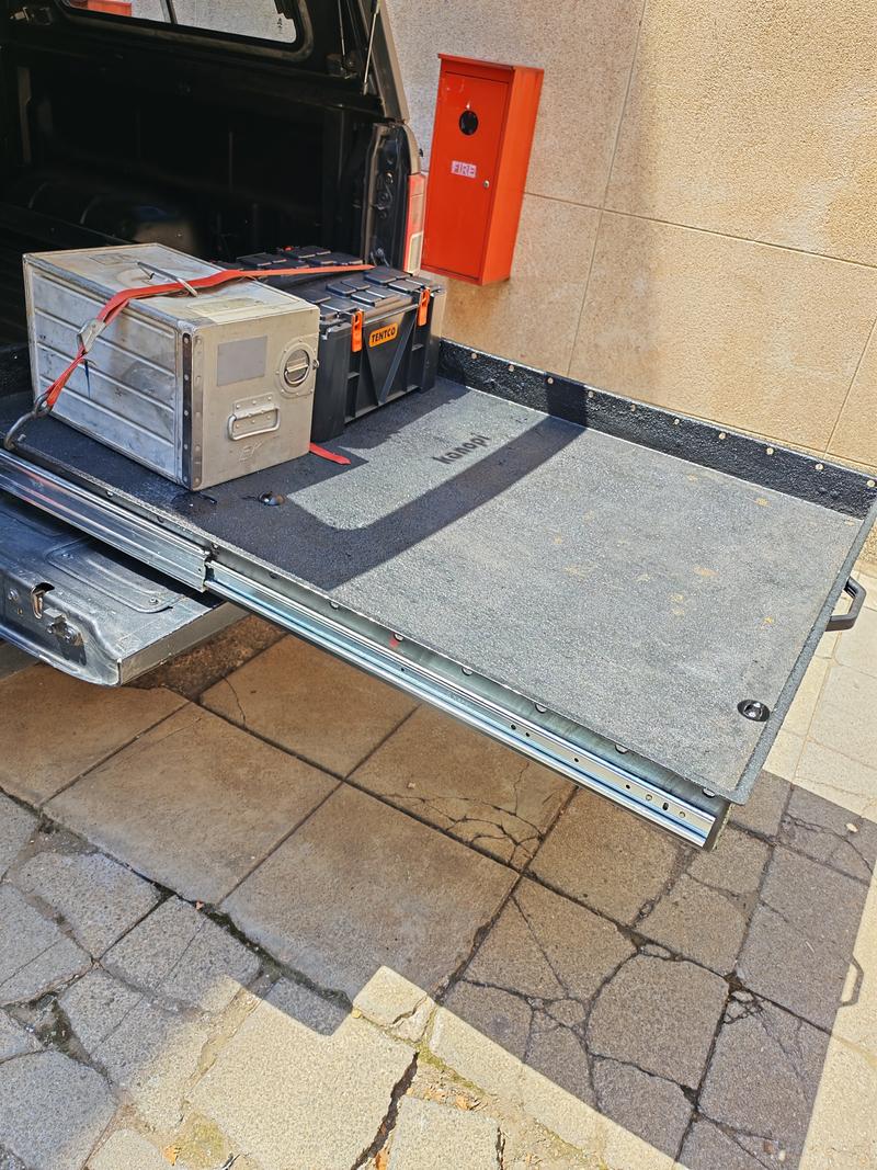 Bakkie Bin slider - Image 1
