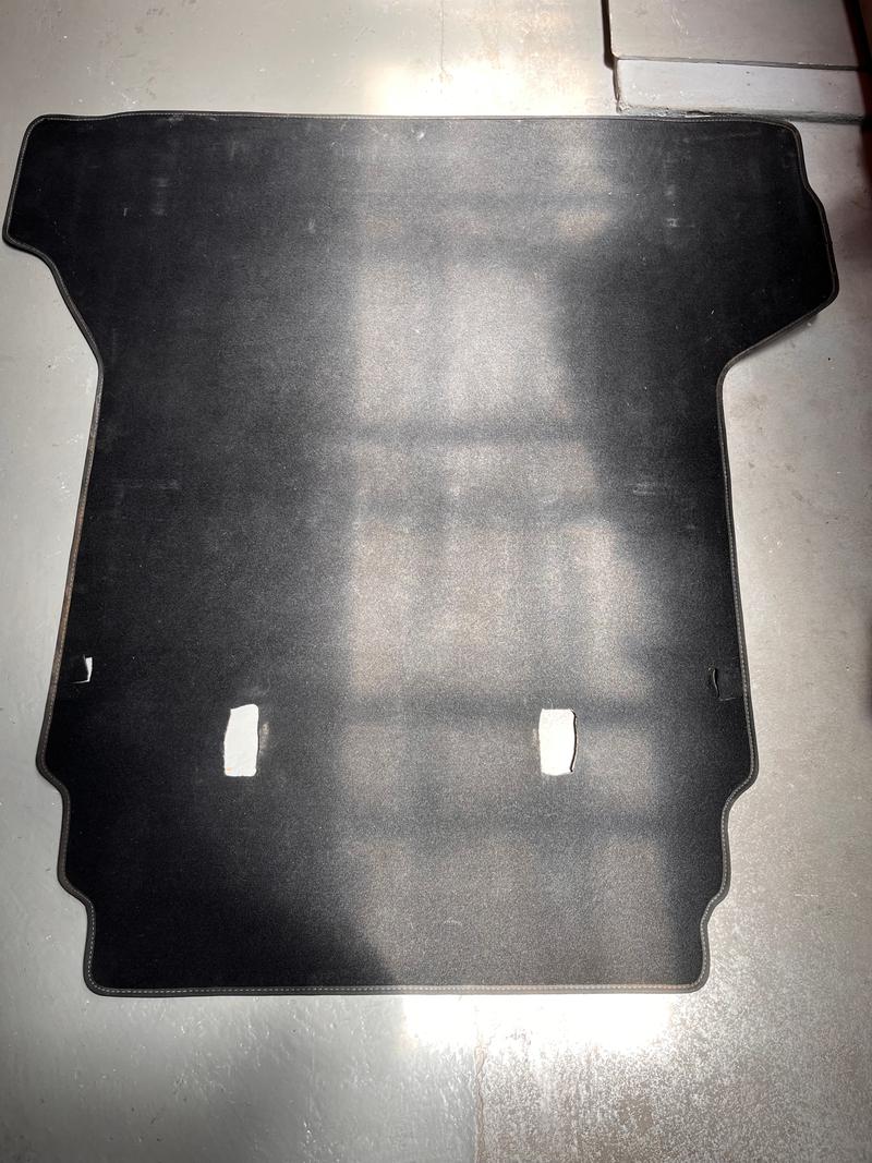 Land Cruiser 76 boot liner