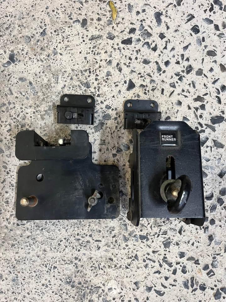 Hi Lift Jack + Adapter + Frontrunner Mount - Image 2
