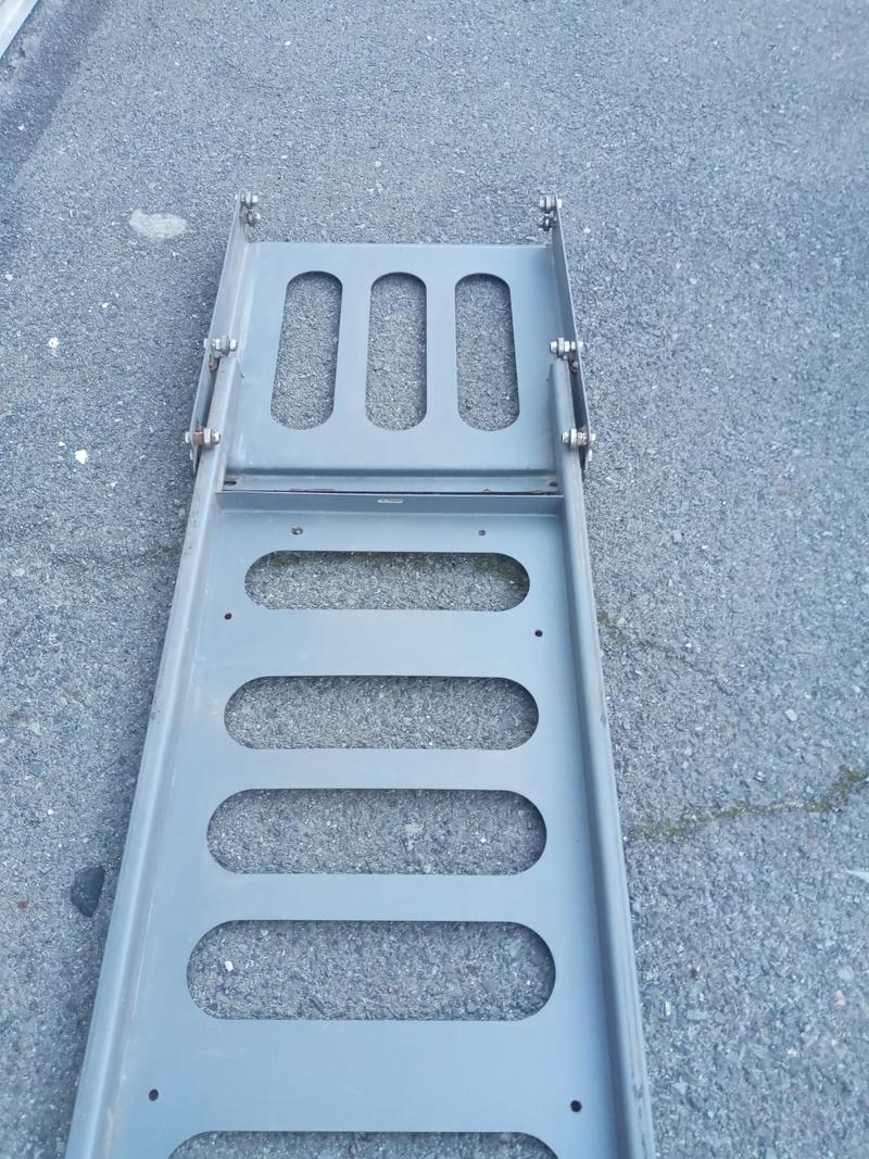 Heavy Duty Sliding Floor for Fridge/Camping Equipment - Image 2