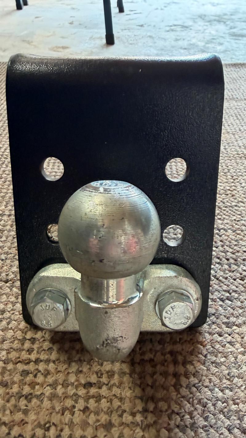 Onca Adjustable Towbar - Image 1
