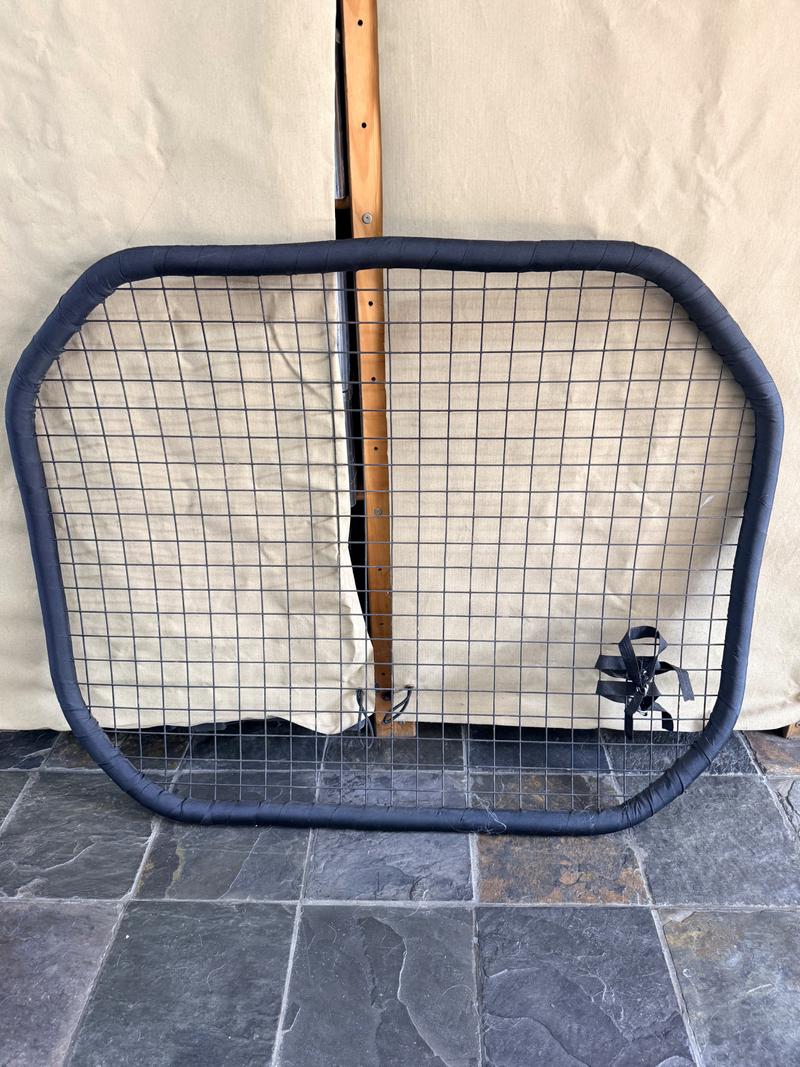 Cargo/Pet Barrier