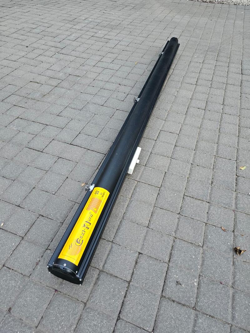 Eezi Awn 2000 - Image 1